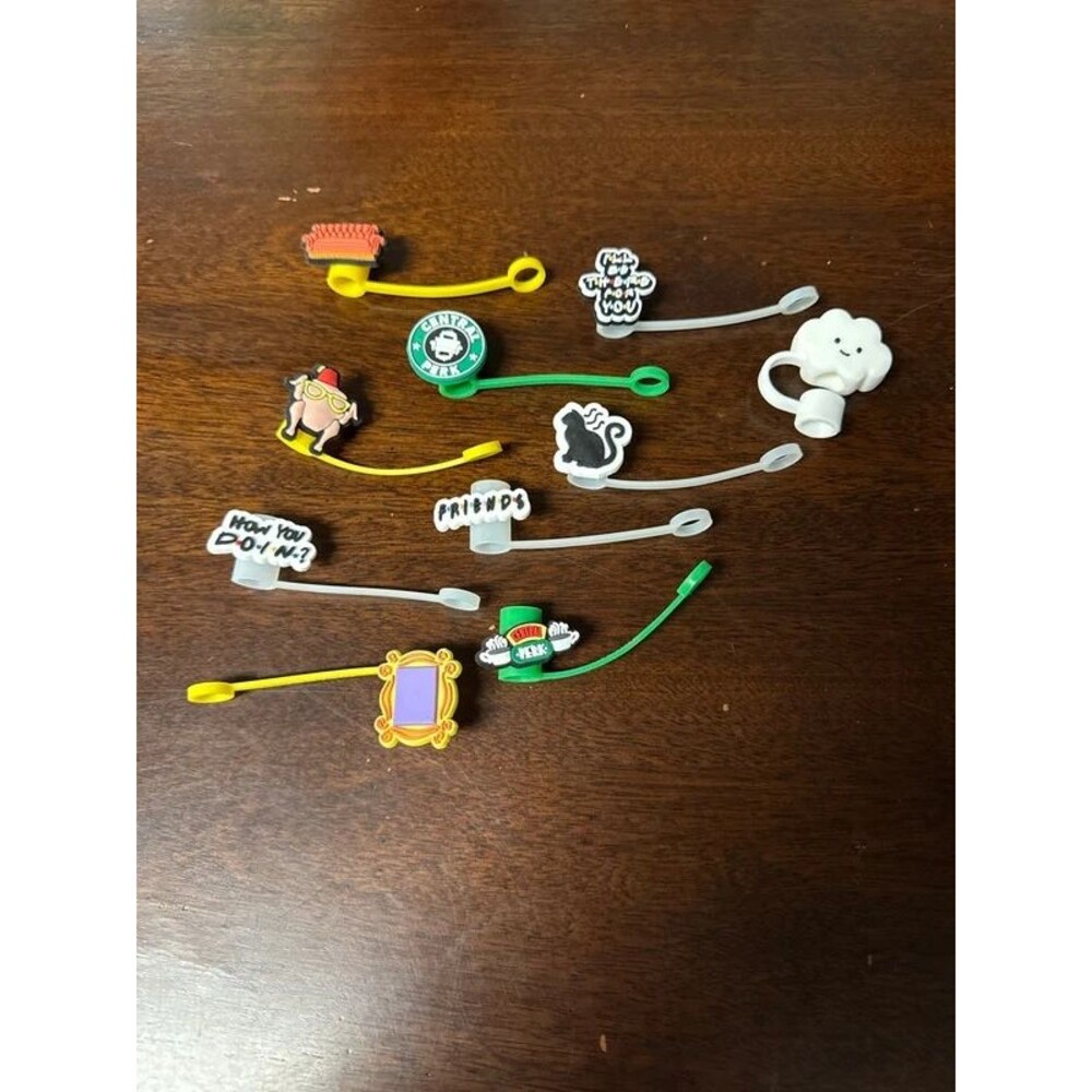 Friends themed straw covers